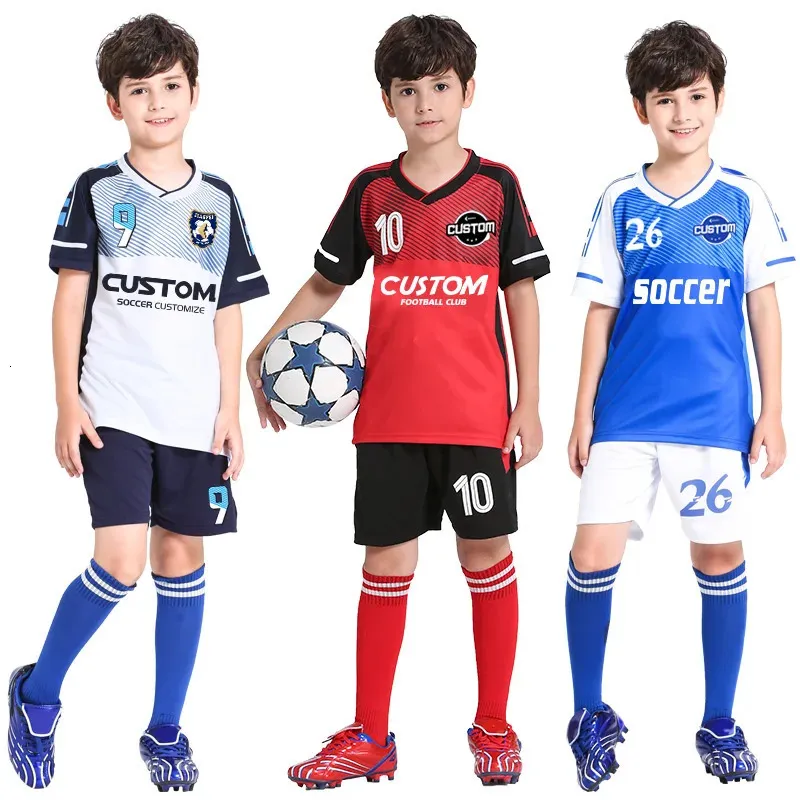 Piłka nożna Kids Kids Personalized Soccer Set Custom Polyester Mundur, oddychający trening dla chłopca 240320
