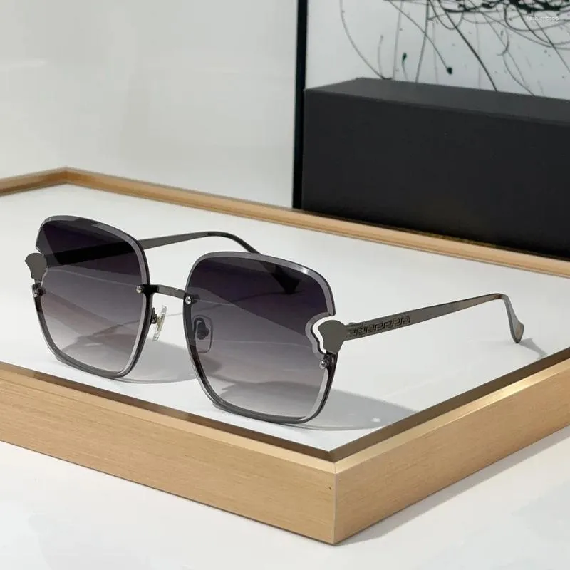 Óculos de sol 2024 Difícil Qualidade Moda Mulheres Tendência Designer Masculino Praia Férias Acetato