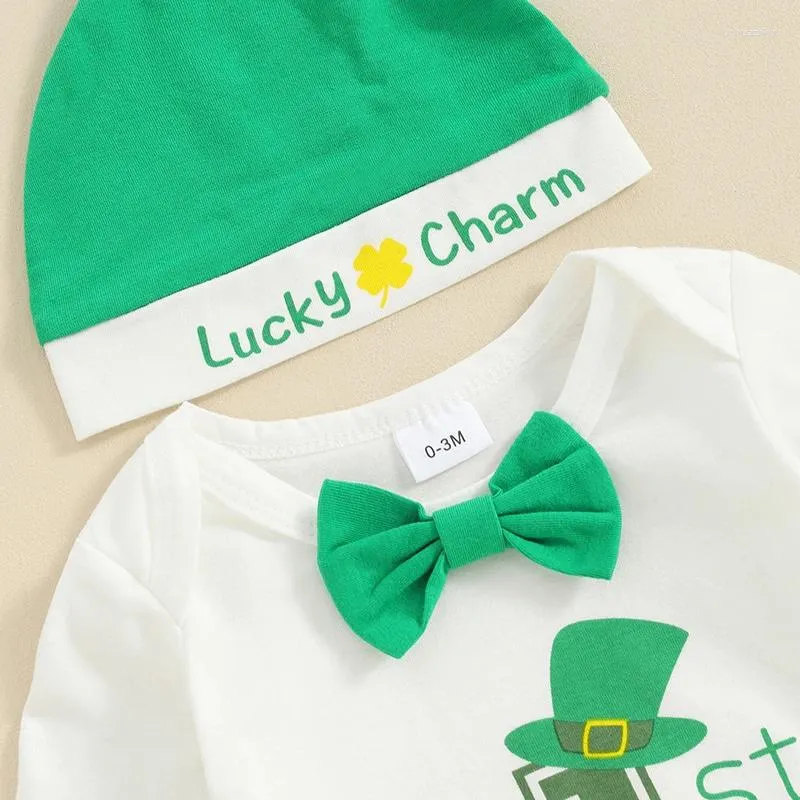 Kledingsets Baby Boy Irish Day Outfit Clover Letter Print Rompers en elastische Suspender broek beanie hoed set herfst lente kleding