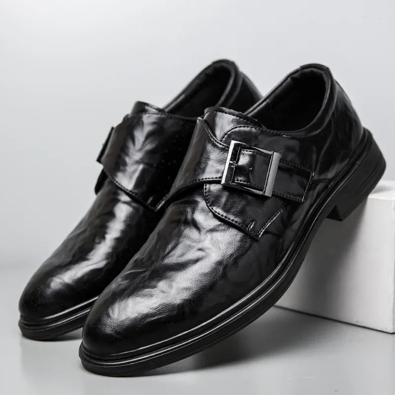 Scarpe casual Autunno Nero Uomo Slip On Mocassini da lavoro Mocassino in pelle italiana traspirante da guida