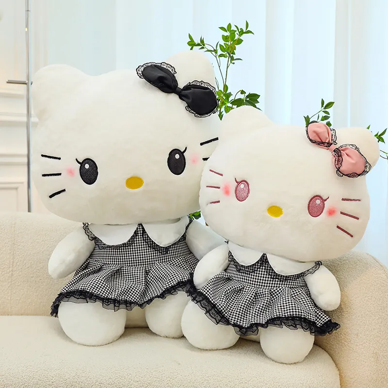 Simpatici giocattoli di peluche Katie Cat Bambole di peluche Regali di compleanno di anime Decorazione della camera da letto di casa