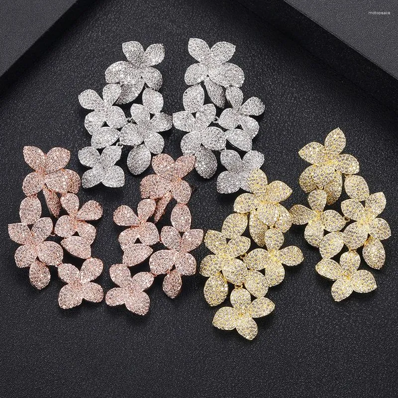 Boucles d'oreilles pendantes Accking Clear Mirco Pave Flower Design Drop Earring Great Cubic Zirconia Fashion