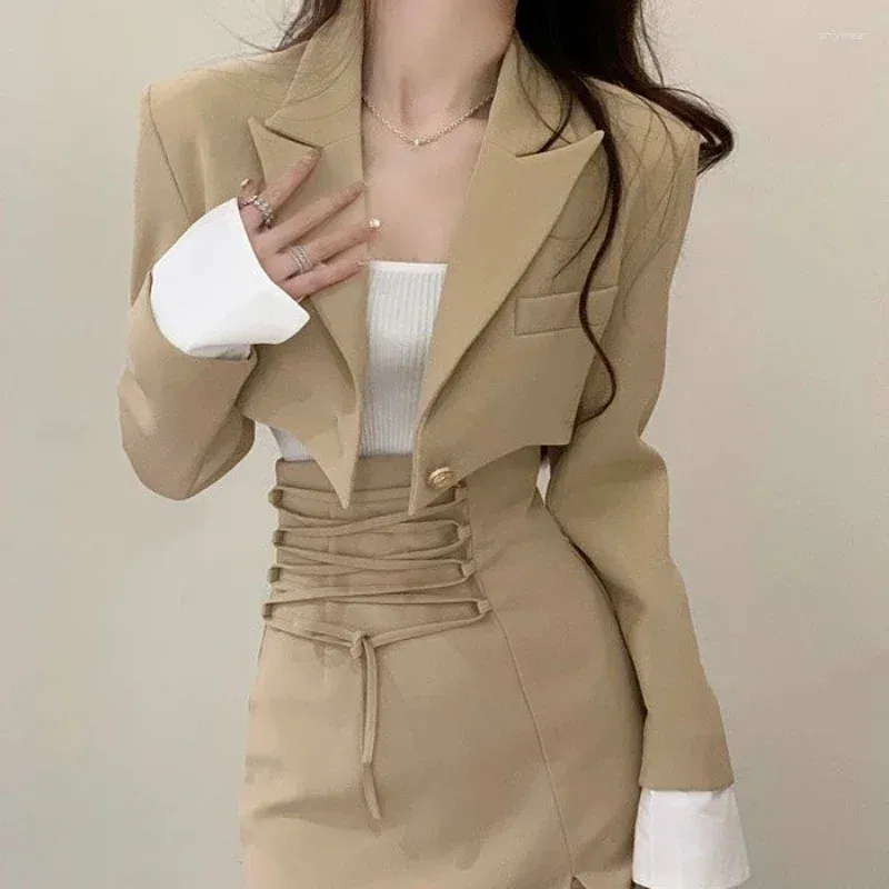 Ensemble de robe de deux pièces pour femmes d'été à manches longues fente mini femmes courtes 2 ensembles costume avec jupe et blazer sexy 2024 kaki tenue corée