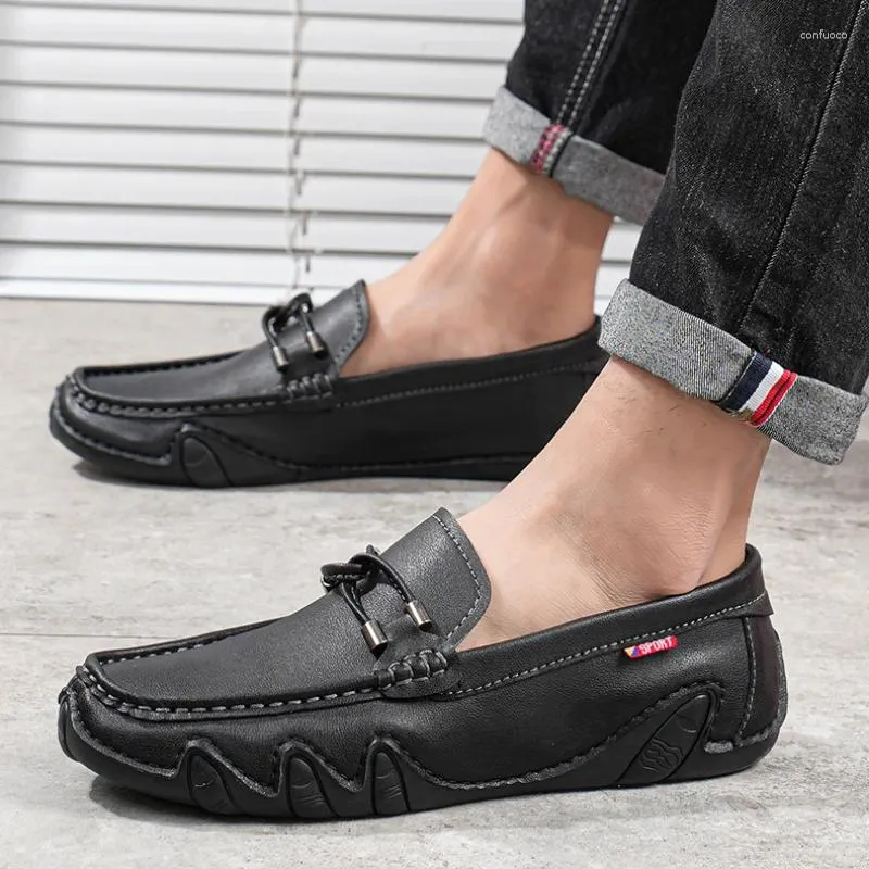 Sapatos casuais de couro homens 2024 mocassins mocassins respirável deslizamento em preto condução plus size vestido