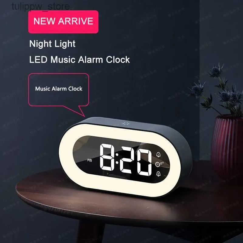 Orologi da tavolo da scrivania Sveglia digitale LED luminoso Ricarica USB Mini orologio elettronico Camera da letto Luminosità intelligente Orologi da tavolo da tavolo per studenti L240323