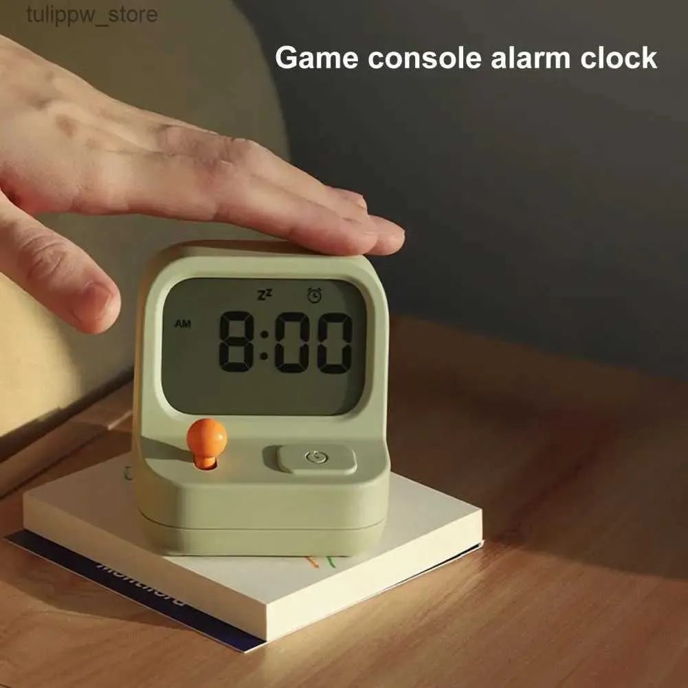 Skrivbordklockor Desktop Alarm Clock Retro Game Machine-Shaped Electronic Timer Multi-Function Countdown Snooze Desk Table Clock för Home Office L240323