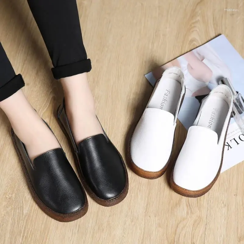 Sıradan Ayakkabı Bayanlar Flats Sığ Kadınlar Yumuşak Sole Balerin Chaussures Femme Loafers Bale Düz Anne Ayakkabı