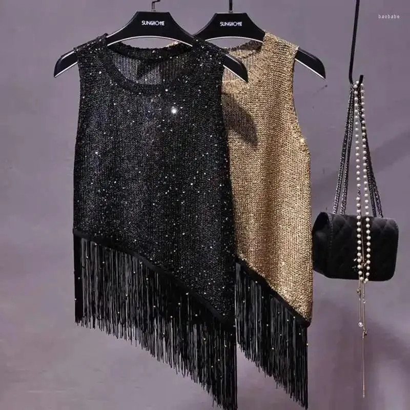 Kvinnors tankar 2024 Summer Sequin Tassel Vest Gold Thread Små hängslen bär ärmlös Knit pärlstopp för kvinnor