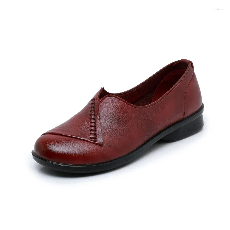 Scarpe Casual Donna Primavera Autunno Mocassini femminili traspiranti Testa tonda In pelle Slip-on piatto Tacco basso Mamma che lavora WSH4475