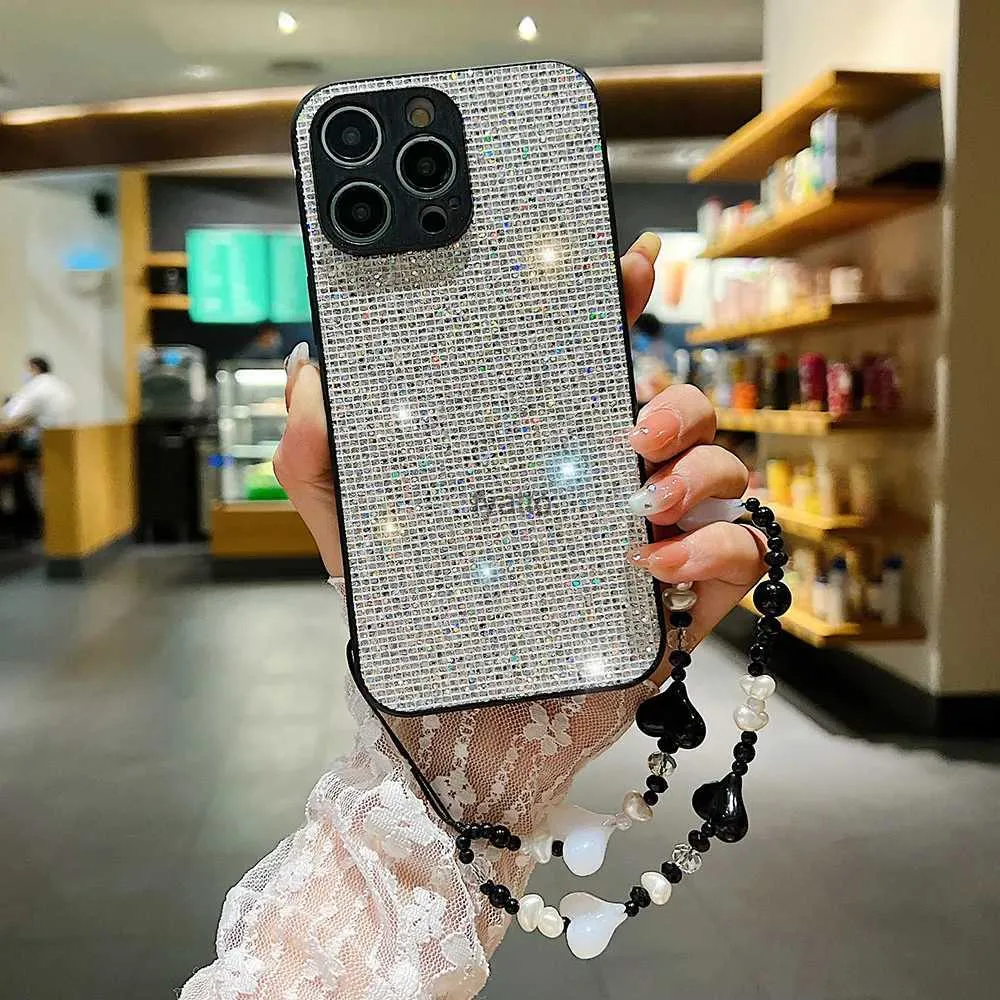 Mobiltelefonfodral Luxury Bling Glitter Soft Silicone Phone Case för Samsung S23 S22 S21 A23 A33 A53 A73 med Love Heart Hang Chain Lanyard Cover H240326