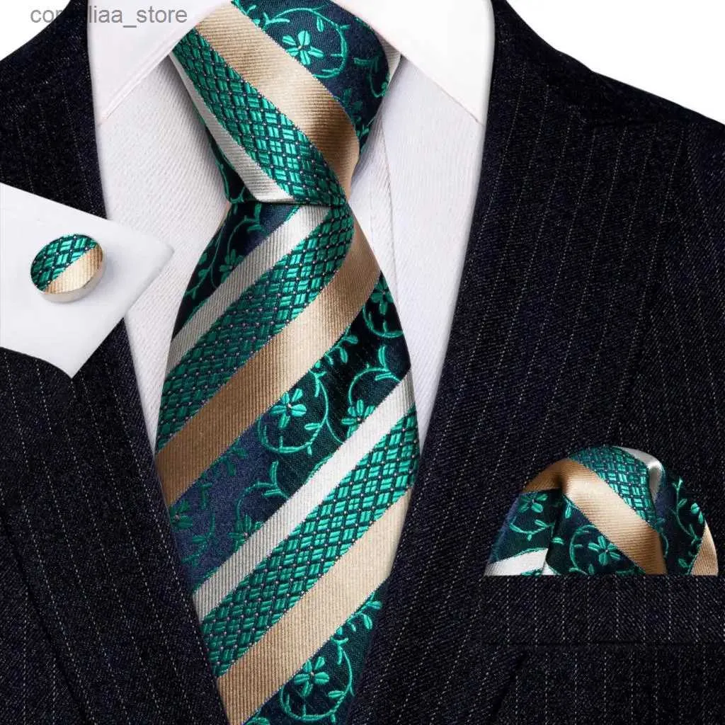 Neck Ties Neck Ties Luxury Designer Tie for Mens Green Gold Striped Silk Necktie Pocket Square Cufflinks Set Wedding Gift Corbatas BarryWang 6316 Y240325