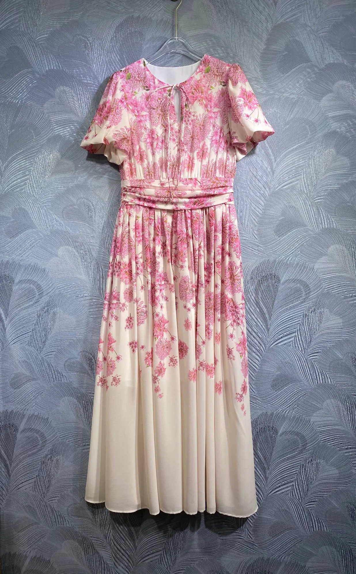 Round neck printed long dress, new for spring 2024