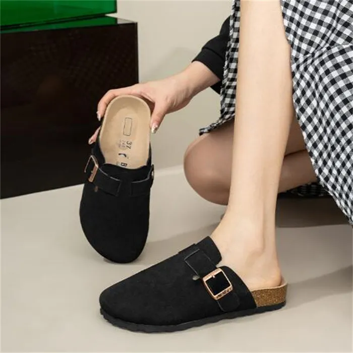 Lyxdesigner COGS Sandaler Män kvinnor CLOG Baotou tofflor Flat Croccs Slides Soft Footbed Leather Cork Fashion Summer Slide Casual Shoes Beach Sandal