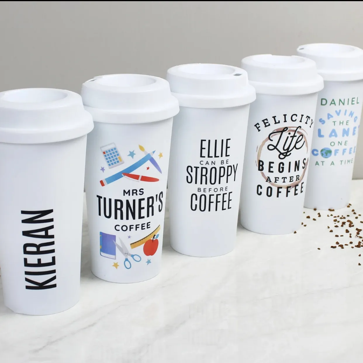 Hot sales 24oz/16oz transparante beker verschillende mok plastic kleurveranderende sap Tumblers herbruikbare drank koffiekopje met deksel en rietje