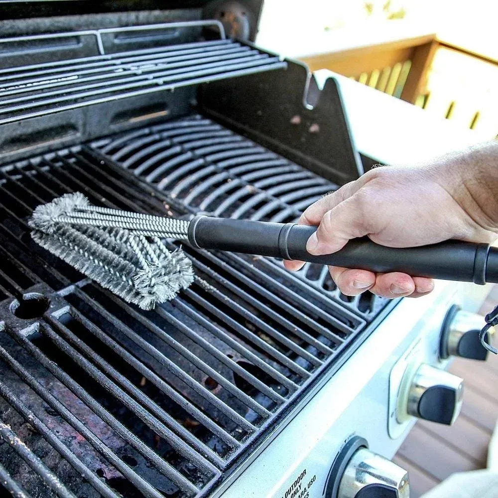 Sprayers BBQ Cleaner Tools Outdoor Cooking redskapsgrillborste och skrapa för alla grilltyper inklusive Weber idealiska grilltillbehör