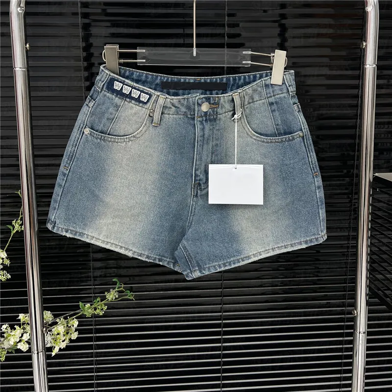 Kvinnors jeans korta byxor designer kläder midja strass brev denim shorts high street jean byxa för dam