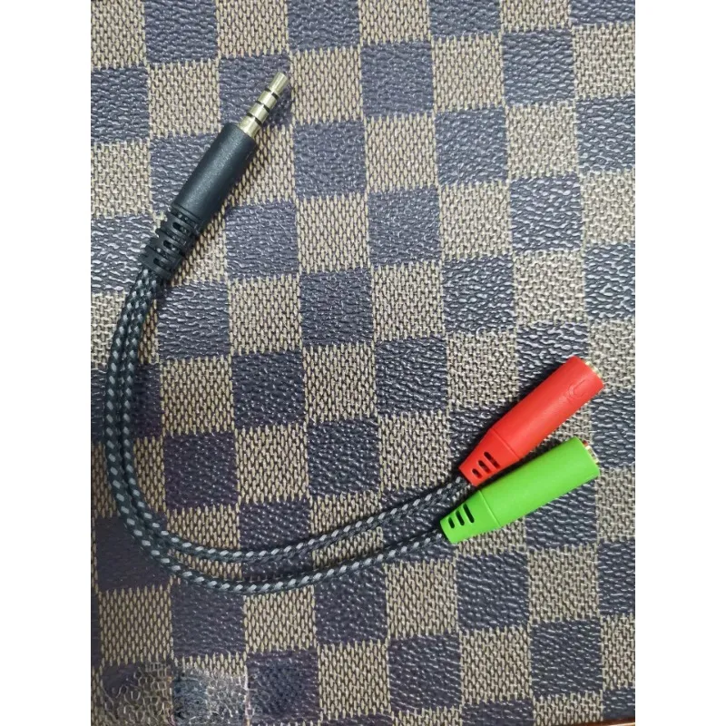 Słuchawkowe słuchawki Audio Cable MICPhone Y Adapter rozdzielacz 1 do 2 Podłączone przeniesienie przewodu do laptopa komputera