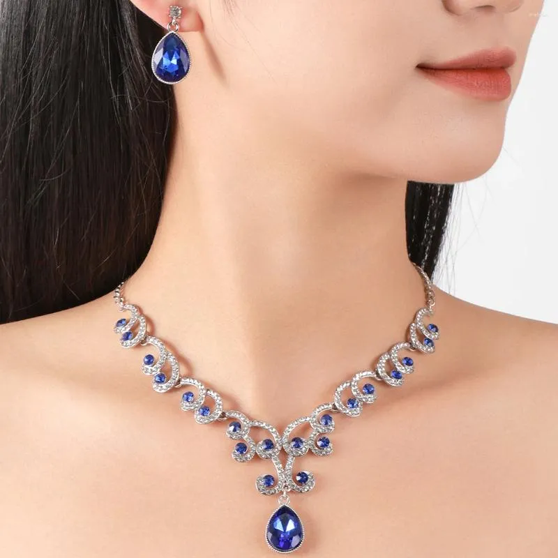 Halsbandörhängen Set 2024 Fashion Crystal Blue Rhinestone Wedding Bridal Women Statement Water Drop Pendants Earring