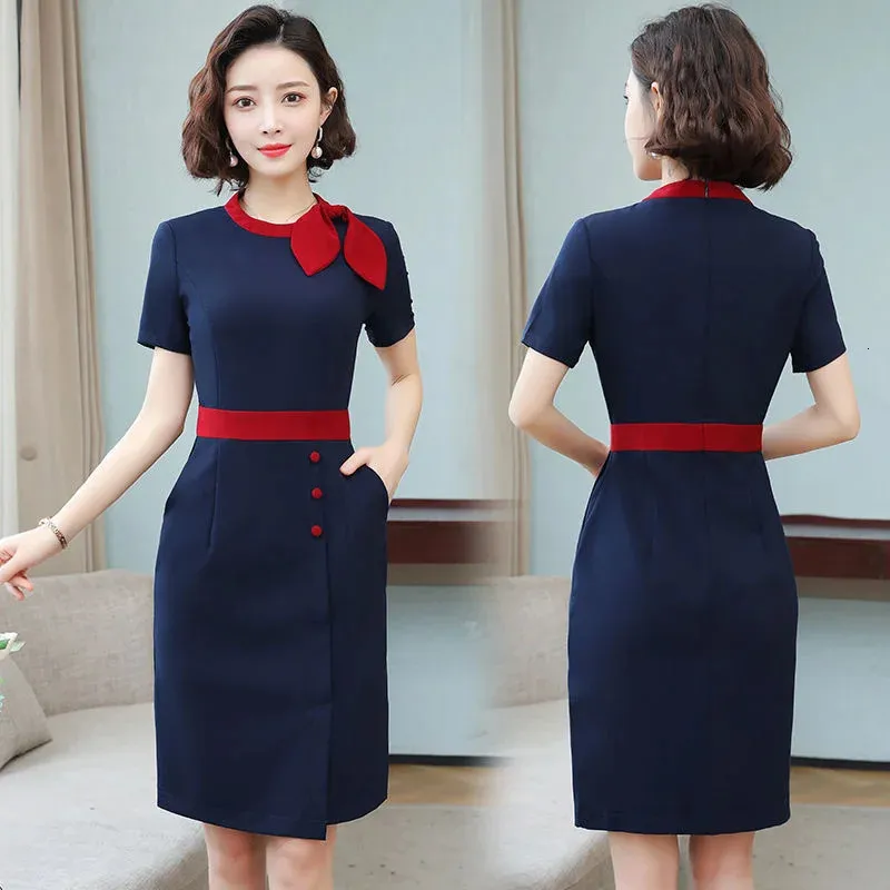 Fashion Professional Dress Elegant Korean Close Waist Thin Jewelry Store Work Clothes Women Sale Items Aesthetic Traf 240312