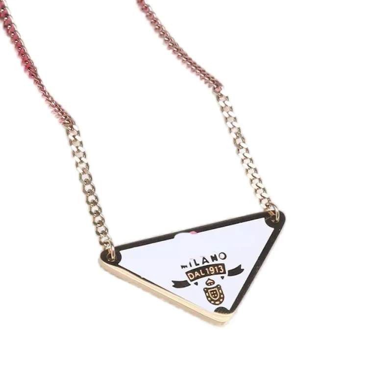 Letter necklaces jewlery designer for women pendant triangular signature thin necklaces exquisite trendy plated silver black zh195 H4