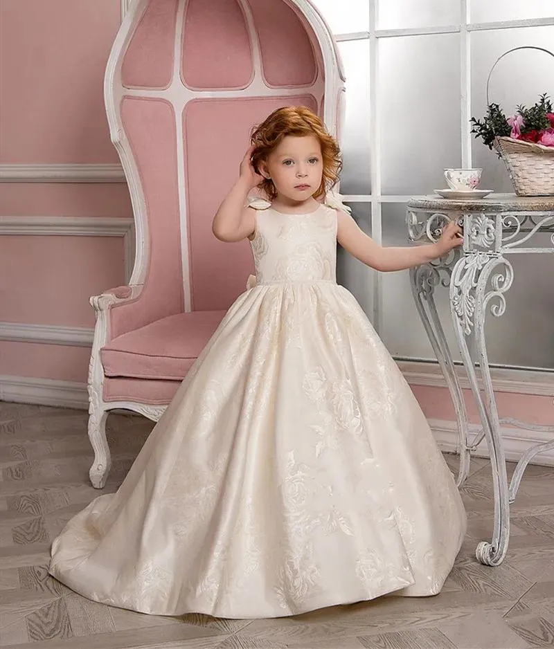 Robes de fille de haute qualité première Communion enfants robe de bal de soirée Champagne clair filles robe de concours en Satin dentelle fleur