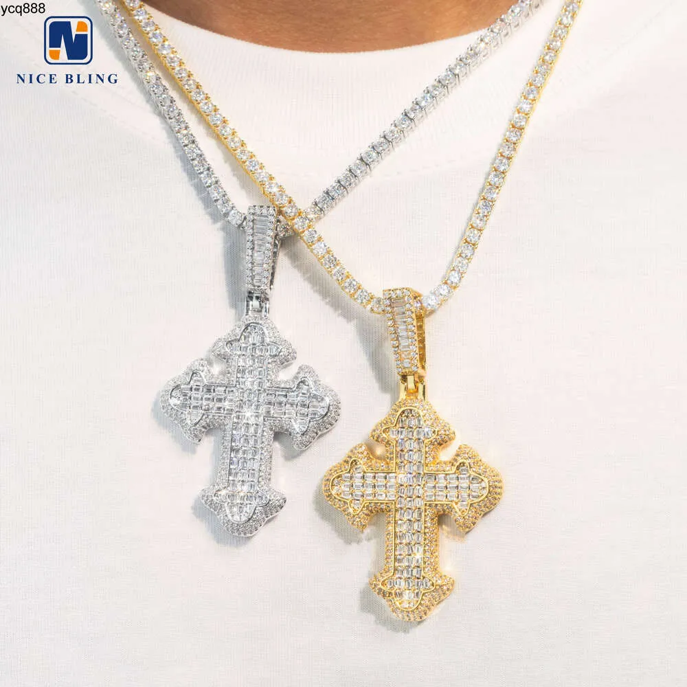 Iced Out Baguette Cut Diamond Cross Pendant Wholesale Hip Hop Jewelry Gold Plated 5A Cubic Brass Cross Knerant and Charm