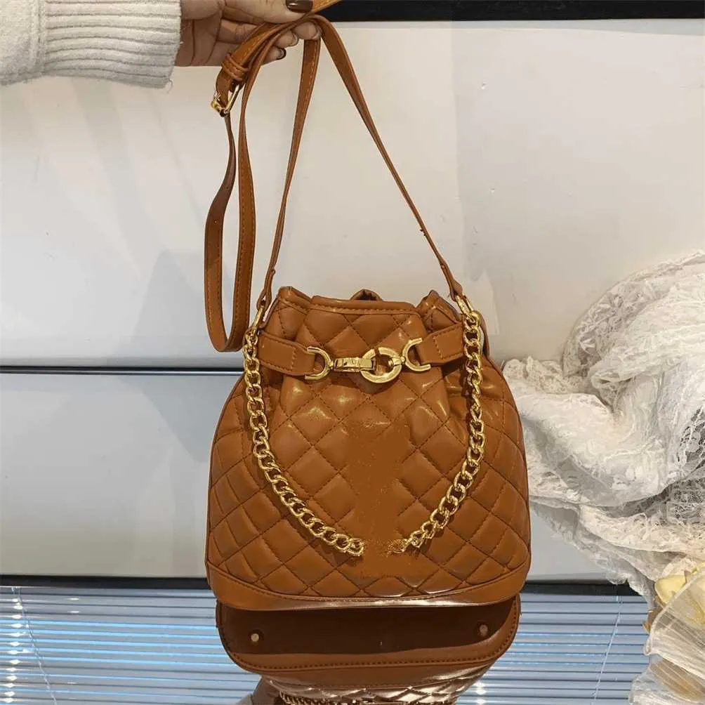 14% de descuento en bolsos de diseñador 2024 Bolsos Cubo de alta calidad para mujeres Comercio exterior Venta al por mayor Hombro más vendido con alta apariencia e Internet Celebrity Crossbody