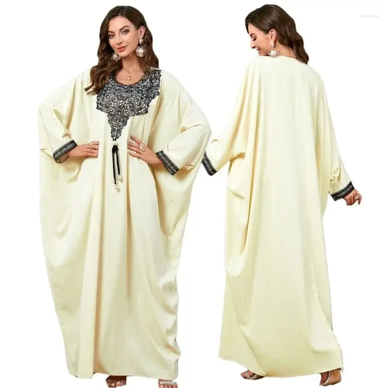 Vêtements ethniques Surdimensionné Bat Seeve Robe Ramadan Pleine longueur Abaya Turquie Islamique Lâche Kaftan Robe Arabe Femme Robes