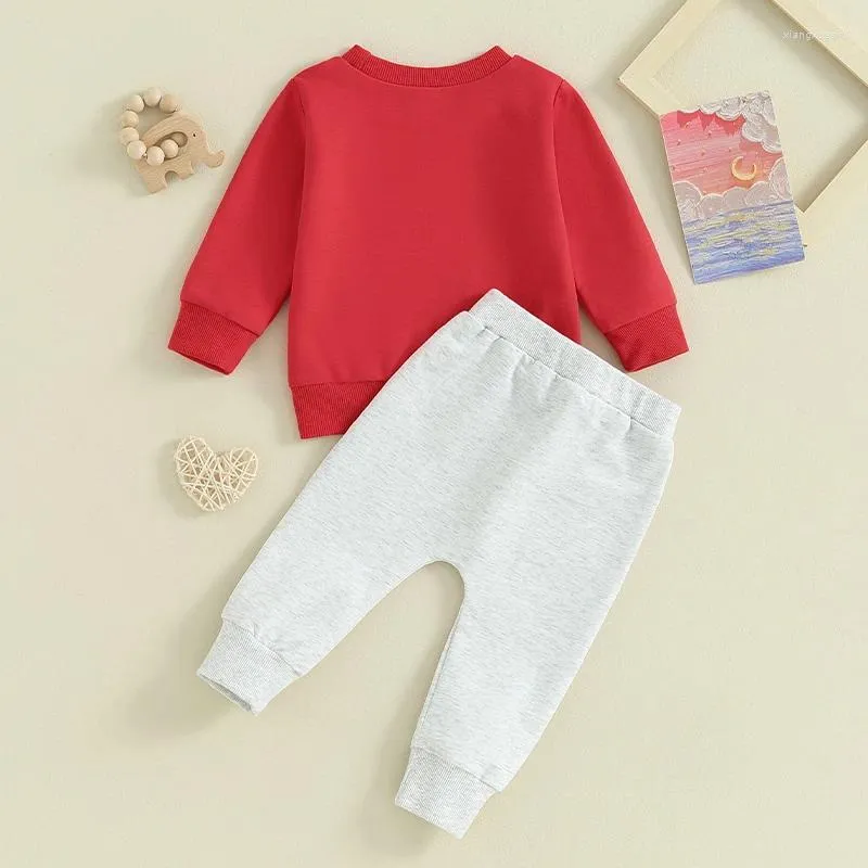 Kläder sätter Baby Boy Girl Valentine Outfits Långärmad tröja Pullover Tops Pant 2st Född spädbarnskläder