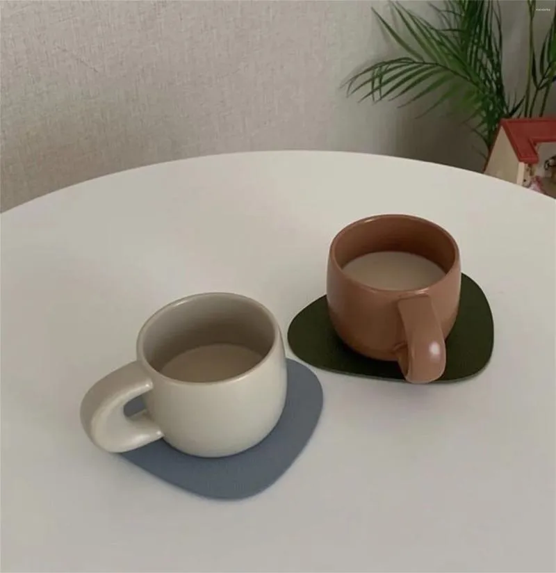 Mugs Markdown Sale INS Korea Creative Mug Cute Personality Cup Coffee Breakfast Milk Bottle Kitchen Tableware Tea Cups Tasse Cafe