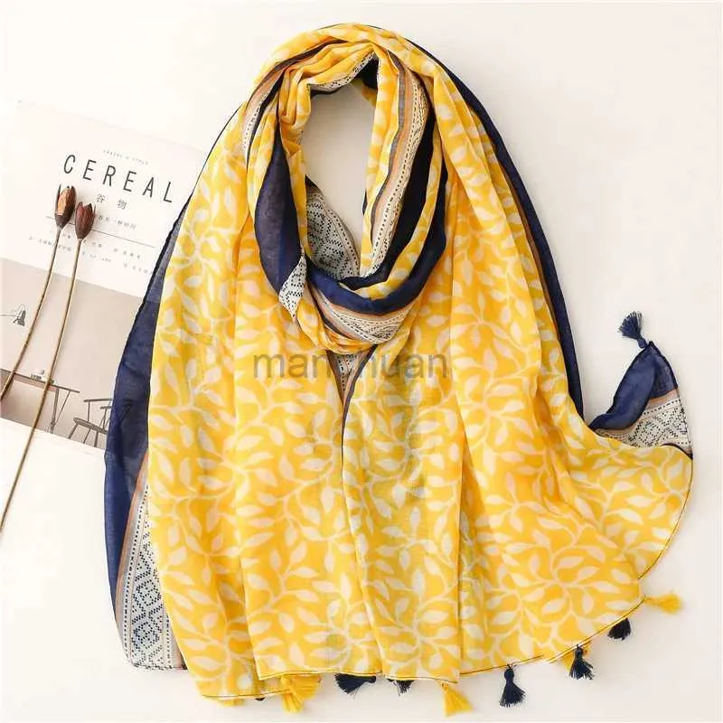 Sarongs Yitao Scarf Japanese style fresh cotton linen felt Scarf silk Scarf Voile yellow grape leaf womens travel shawl 240325