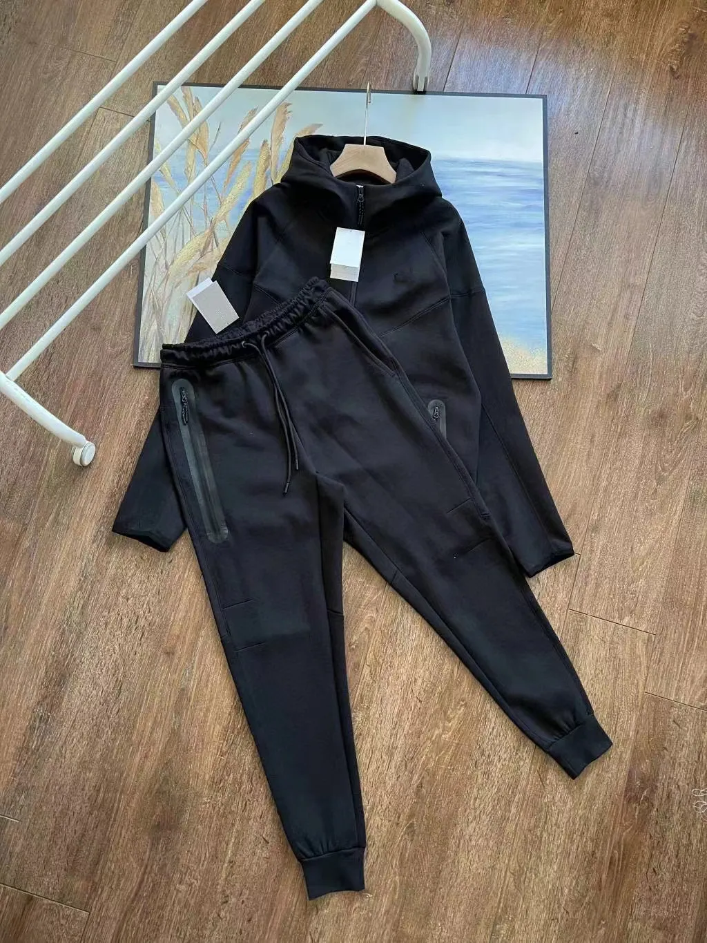 Mens Sports 2024 Tech Fleece Trackse Designer Pants Hoodie Pants مجموعة من قطعتين بدلة رجال امرأة مقنعين بنطلون سترة