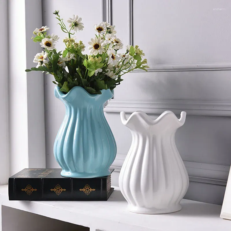 Vases White Ceramic Vertical Vase Lotus Leaf Pattern Hydroponic Container Handicraft Decor Flower Arrangement Living Room Decoration