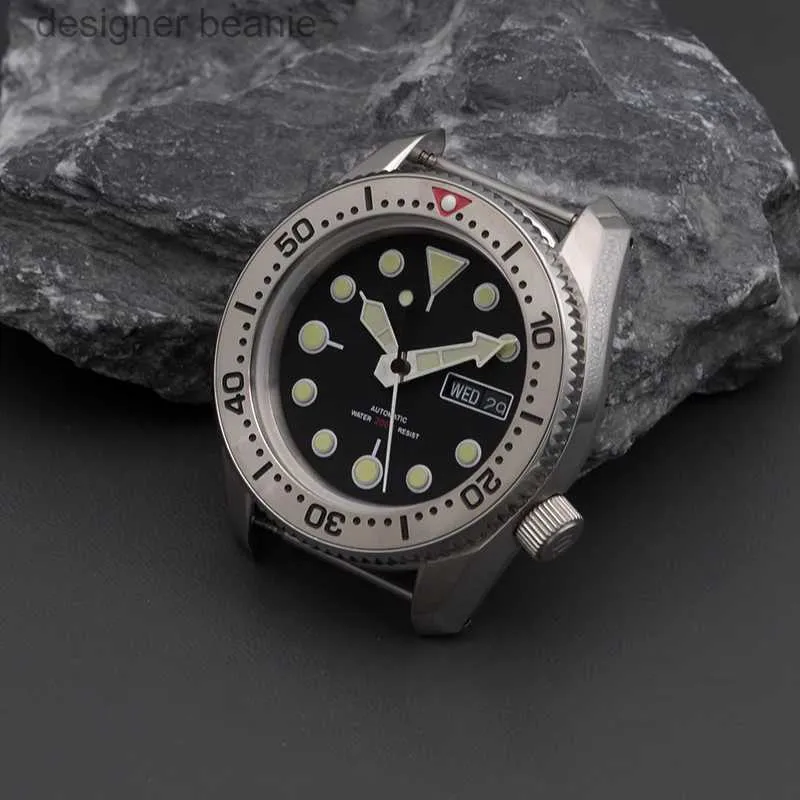 Wristwatches Model NH35A NH36A automatic movement SPB185 SPB187 shell 200M waterproof steel manC24410