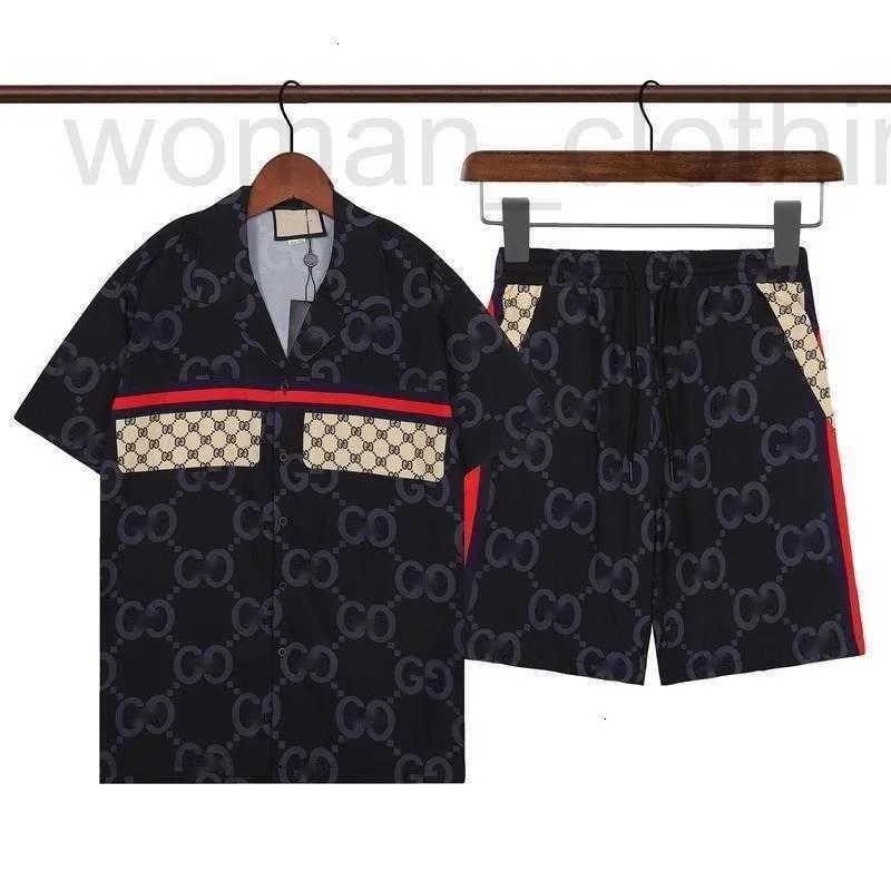 Survêtements pour hommes Designer Full Print Ice Soie Mince Set Hommes et Femmes Internet Celebrity Loose Chemise à manches courtes 5/4 Shorts Pantalons de plage ST6F