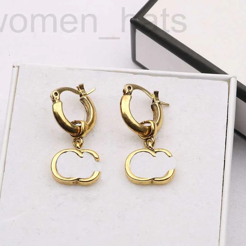 Studdesigner grossist 20 Styles Fashion Designer Alloy Material RM Earring Gold Plated Silplated Crystal Ear Loop Wedding Jewelry Gift F6C9