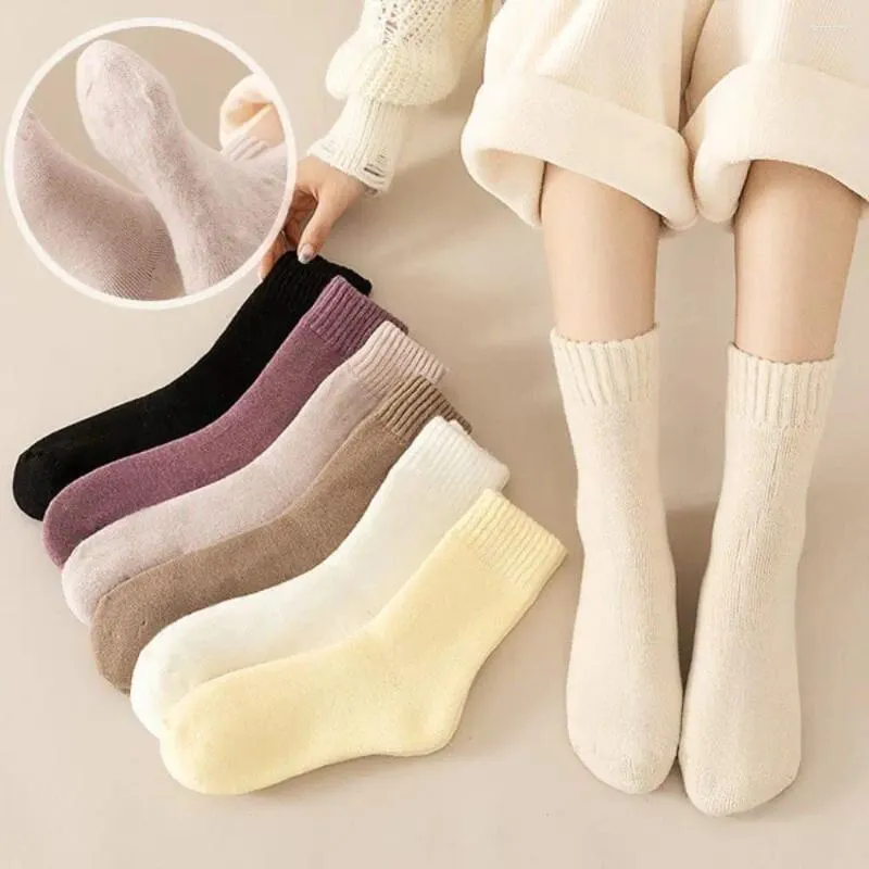 Kvinnors strumpor Medium Tube Sock Winter Warmer Wother Thicken Sömlös termisk ull Sovning Polyester Cotton Cashmere Snö