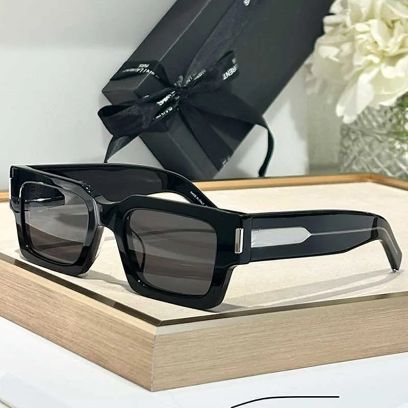 Designer Women Rectangular Sunglasses SL572 Thick Acetate and Nylon Frame UV400 Protective Lens Polarized Light Sunglasses Luxury Fashion Women Vacation Glasses