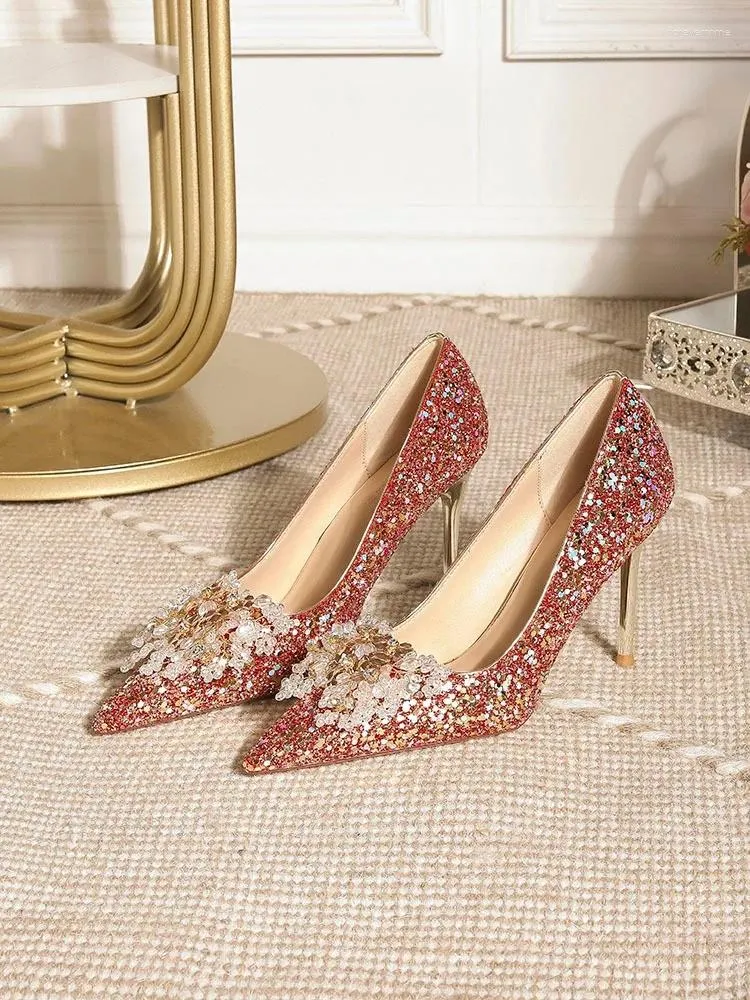 Туфли свадебные женские 2024 Кристально-красные туфли Xiuhe Two Wear на остром каблуке для новобрачных