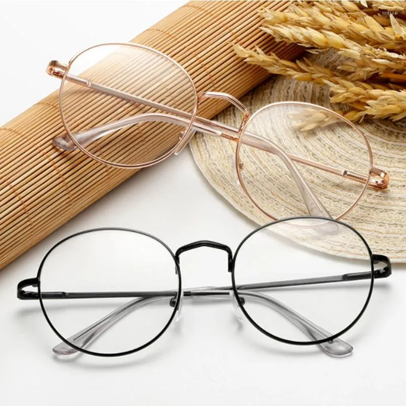 Solglasögon Kvinnor Män vintage Portable Ultra Light Frame Anti-Blue Gereeglasses Eye Protection Metal Glasses