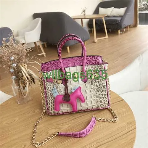 BK Crocodile Bags Trusted Luxury Handbag Julie köper färgat krokodilmönster Ben Platinum Bag Womens äkta läderkedja Krokodil P har logotyp HBC3