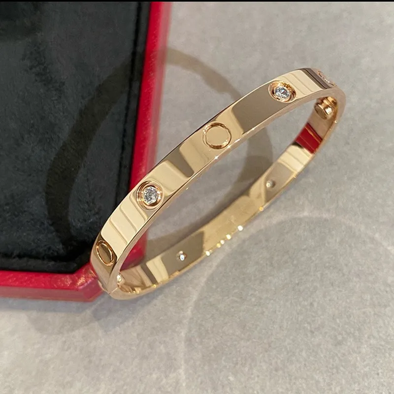 designer bracelet man bangle for Titanium Steel Bracelet Classic Bracelet Fashion Mens and Womens Bracelet 18K Gold Jewelry Valentines Day Gift Rose Gold Bracelet