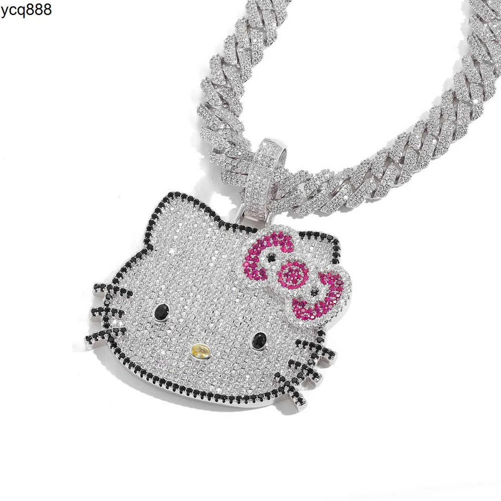 Mulheres Hip Hop New Design Iced Out Kitty Cat Pingents com pingente de desenho animado cúbico pavimentado pavimentado