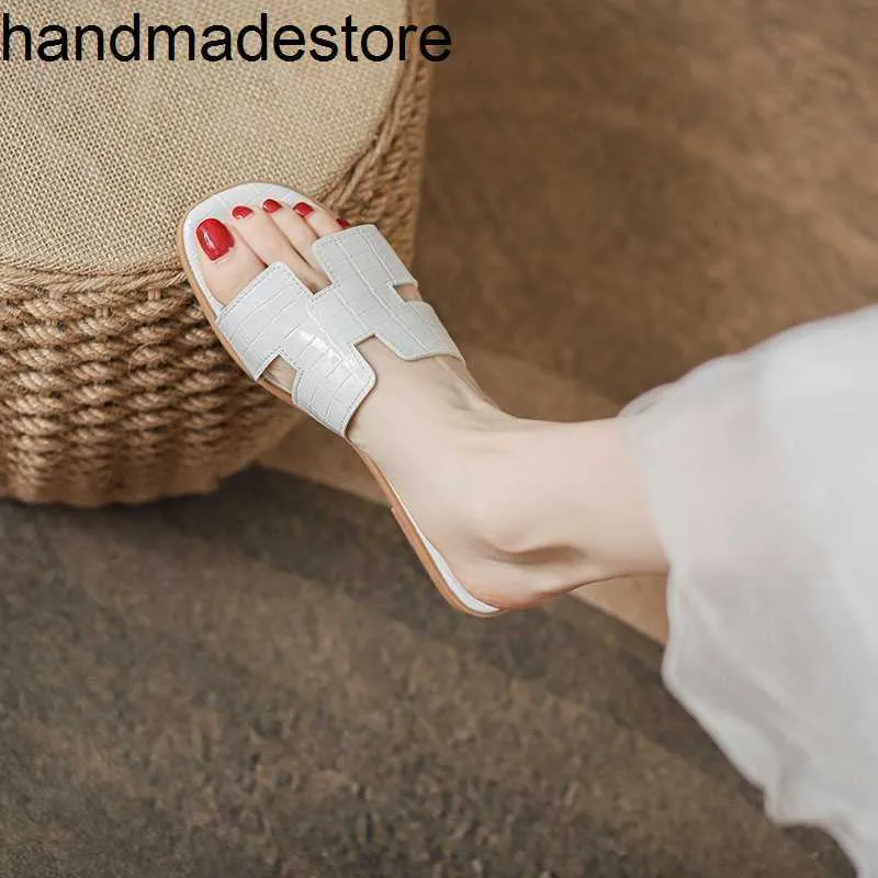 Summer Genuine Sandal Classic Orans Online Red Slippers Women's Summer Outwear Fashion Slippers Flat Bottom