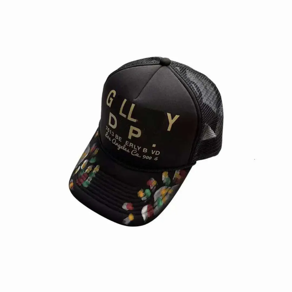 2023 Ball Caps Gp Graffiti Hat Casual Lettering Galleryes Curved Dept Brim Baseball Cap Mens Womens Letters Printing Hats