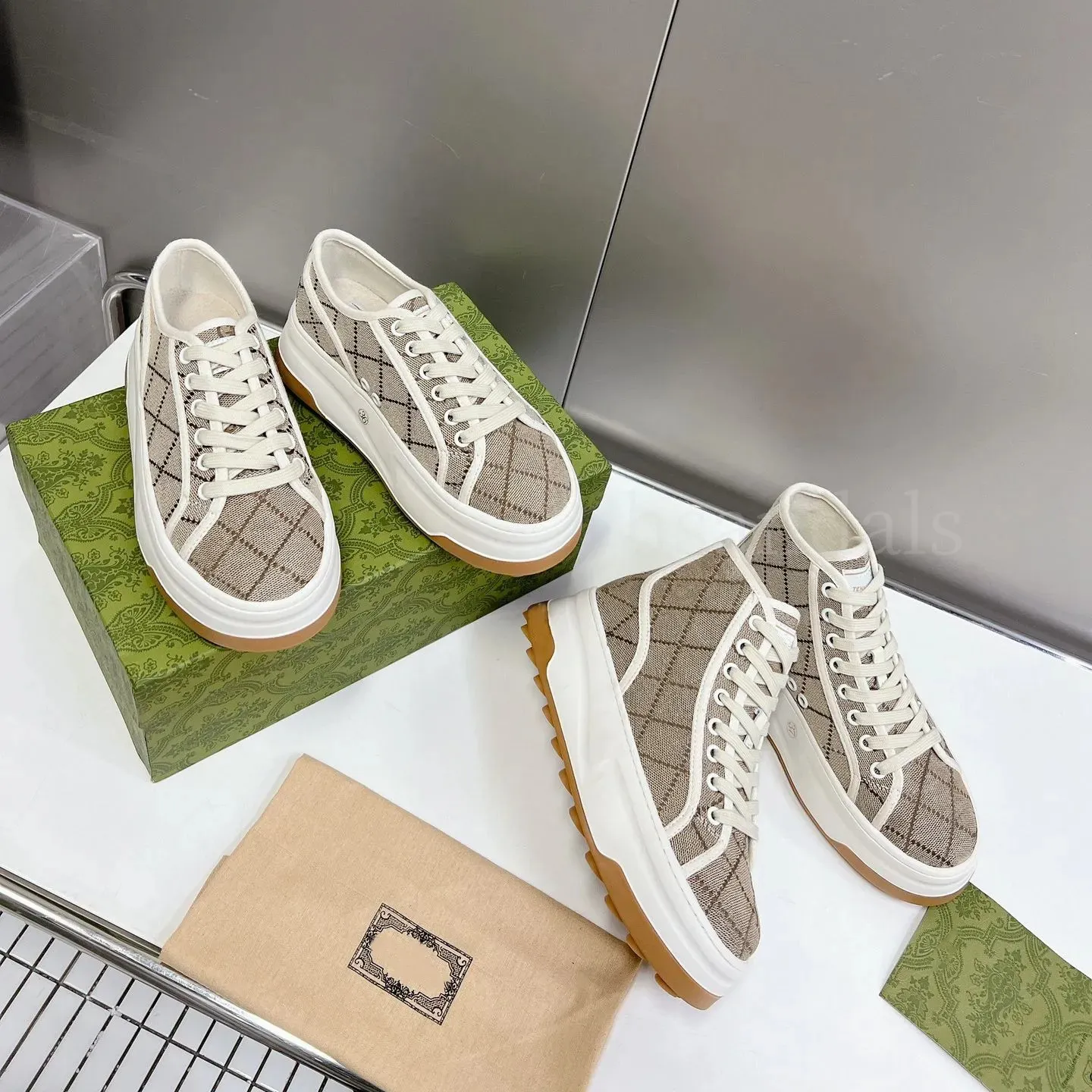 Designer chunky sole canvas Shoes women high top sneaker classic beige and ebony Women Shoes Rubber sole Embroidered Vintage casual Sneakers Size 35-45