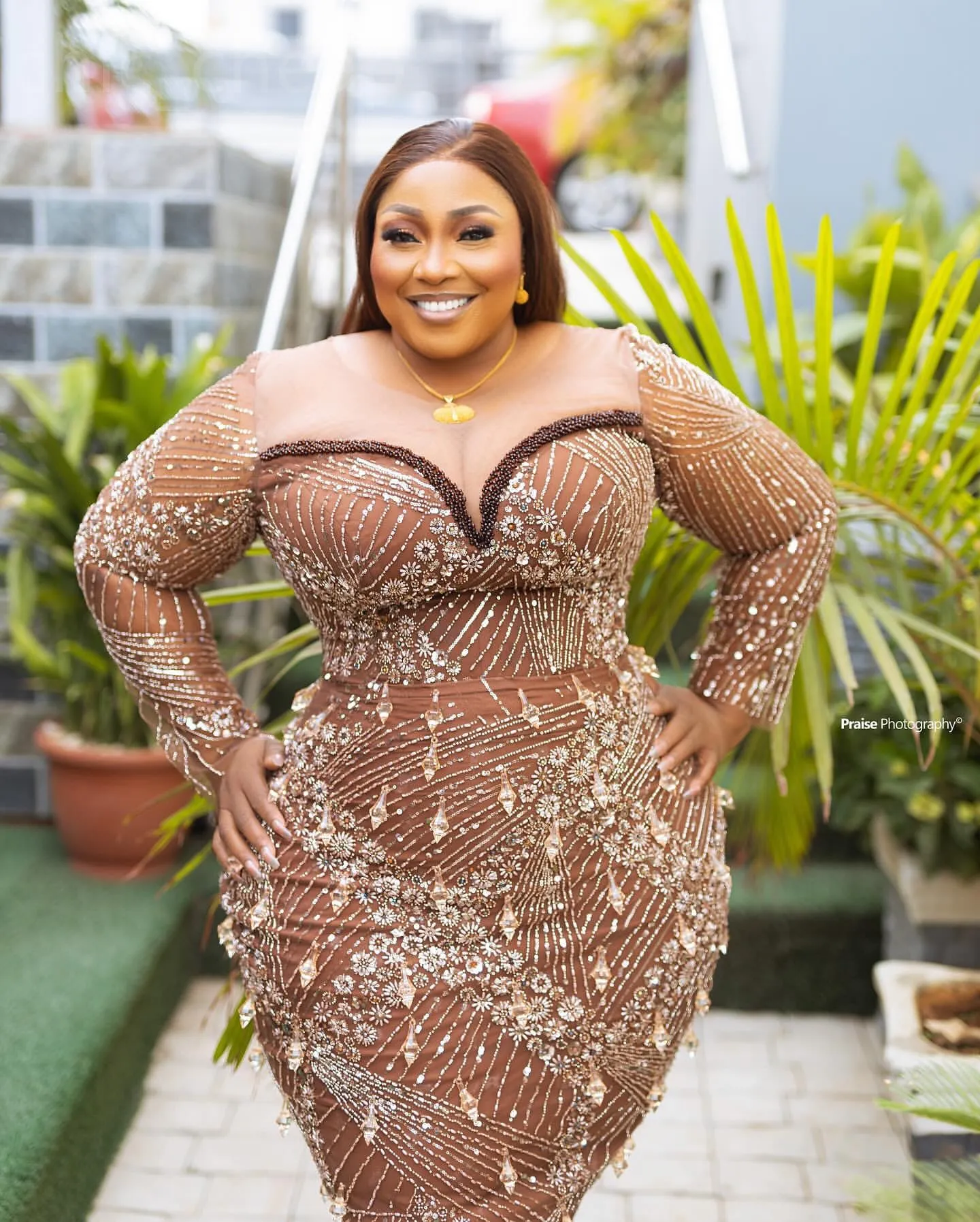 Aso Ebi Plus Size Chocolate Sheath Prom Dress Crystal Beaded