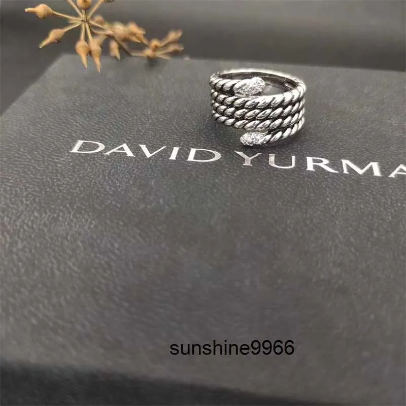 DY Twisted Vintage Band مصمم خواتم للنساء الرجال مع الماس 925 Sterling Silver عباد الشمس الفاخرة 14K الذهب الذهب الطلاء GEMSTER DY RING هدية المجوهرات