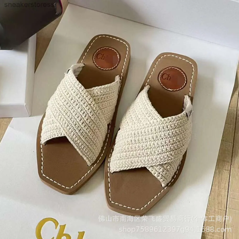 Mode Slipper Designer Sandale Chlloe Woody Sandalen 2024 New Woven Cross Style Mädchen für Frauen Outsiders Beach Klassische hochwertige Hausschuhe 7RKG