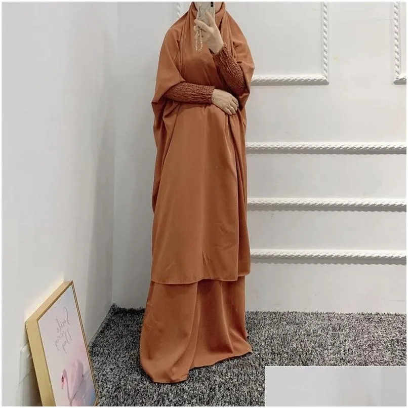 Ethnische Kleidung Frauen Gebetskleidungsstück 2-teiliges Set 2024 Ramadan Eid Mit Kapuze Khimar Abayas Islamisches Abaya Hijab Kleid Niqab Kaftan Robe Dro Ot25C